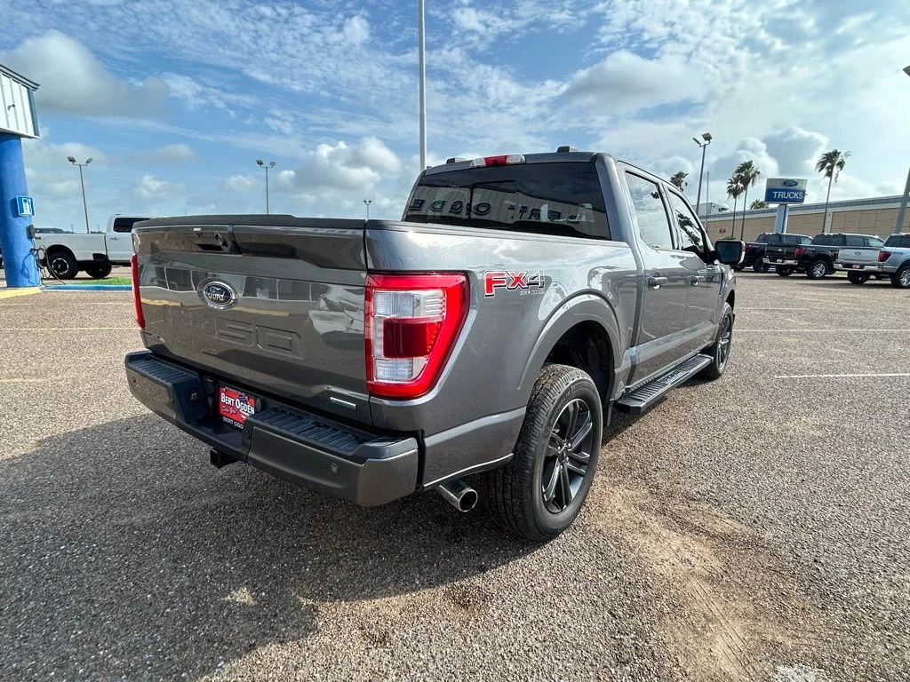 Used 2022 Gray Ford Lariat image 6