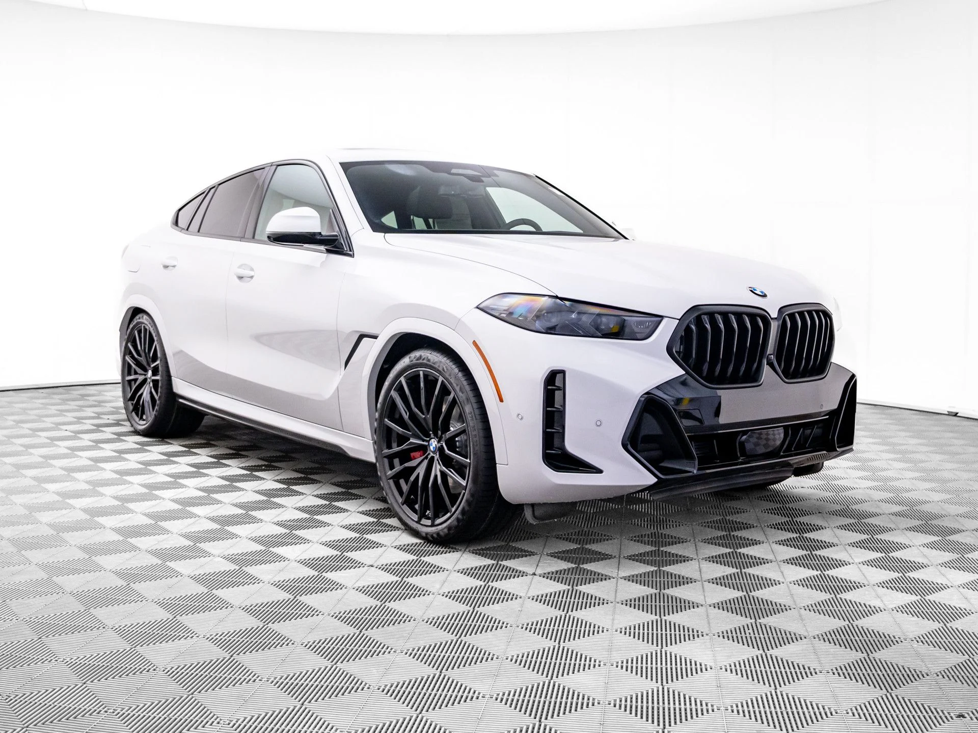 New 2027 White BMW xDrive40i image 8