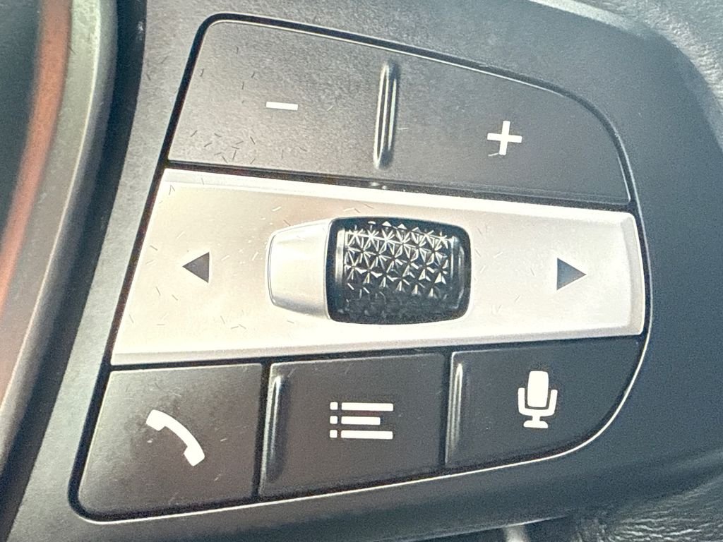 Used 2026 Black BMW xDrive40i image 29