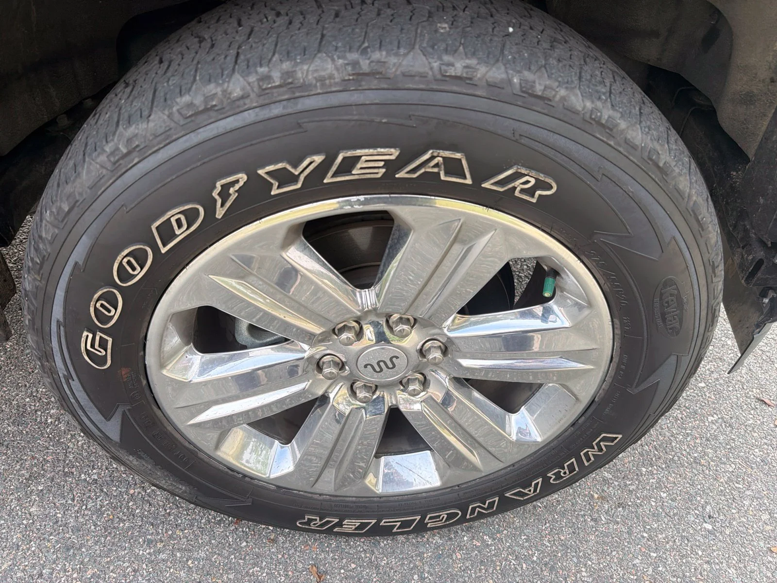 Certified Used 2020 Black Metallic Ford King Ranch image 25