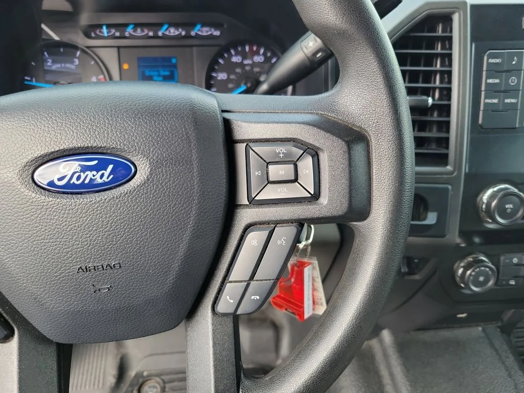 2019 Ford F-550 Super Duty Chassis Cab XL - Photo 17
