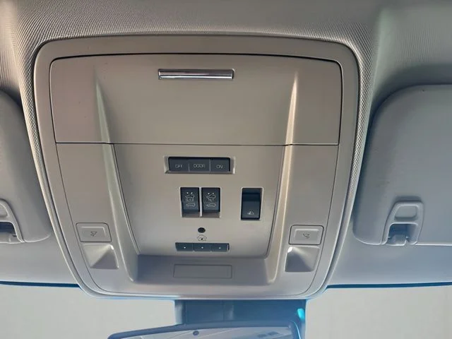 Used 2017 Black Chevrolet LTZ image 32
