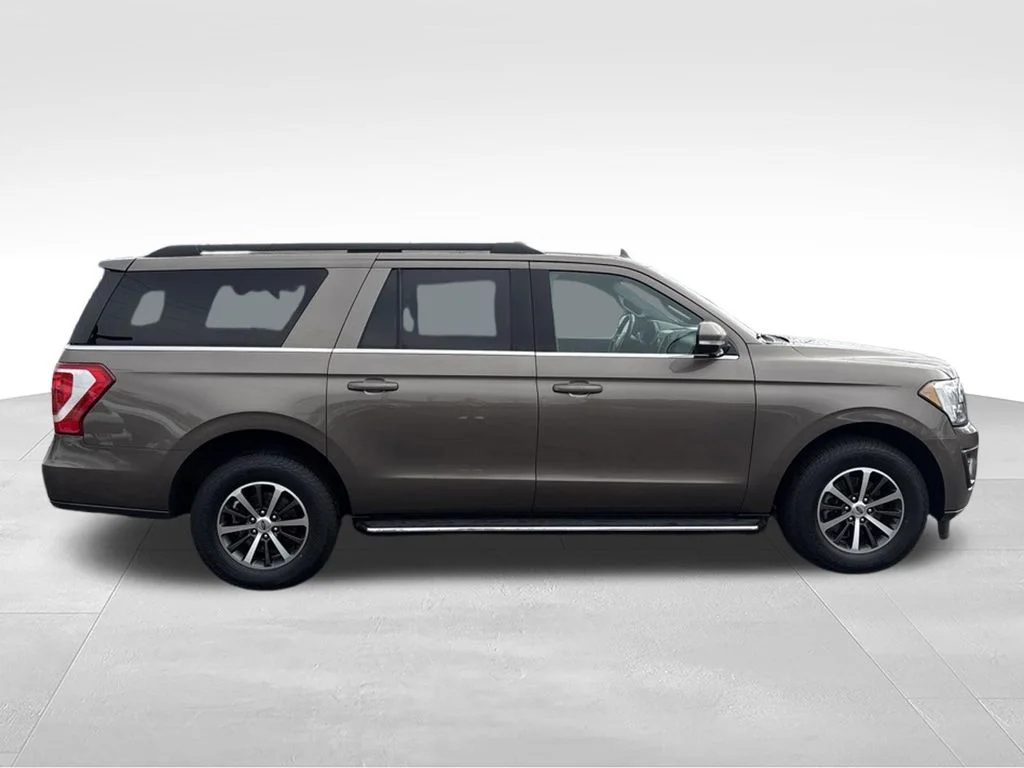 Used 2019 Stone Gray Metallic Ford XLT image 7