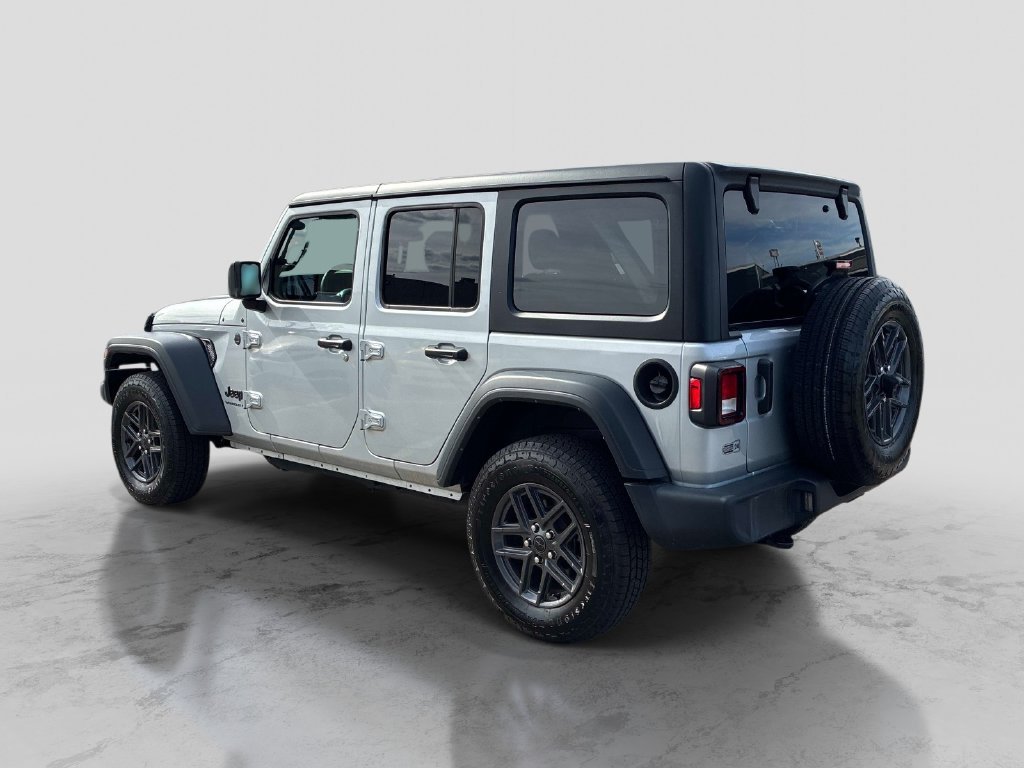 Used 2024 Silver Jeep Sport S image 5