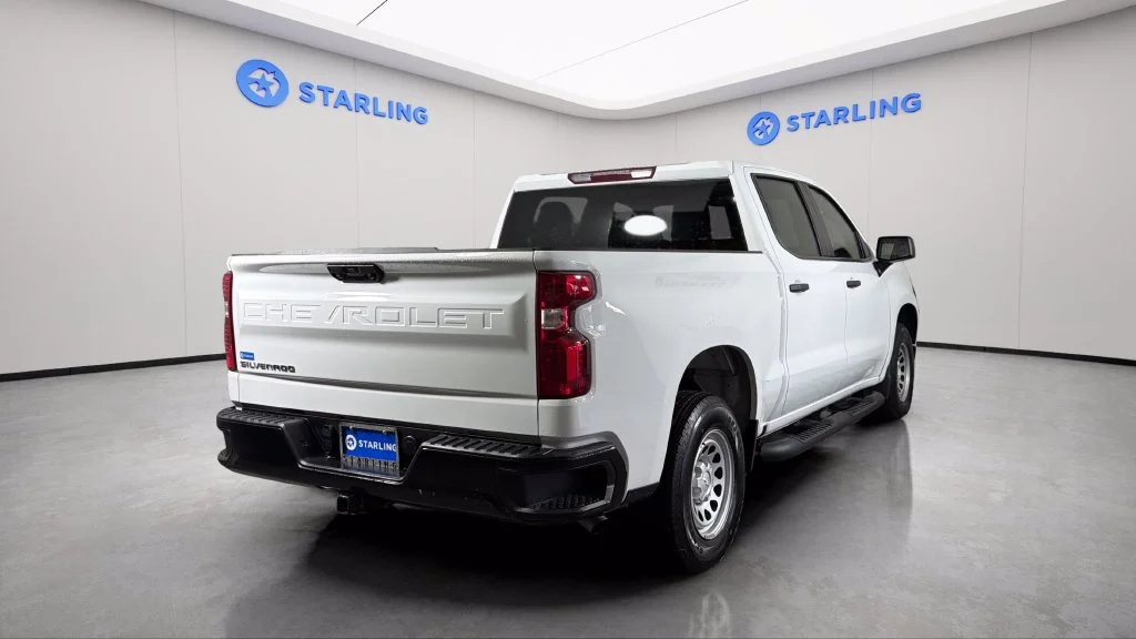 Used 2025 Summit White Chevrolet WT image 8