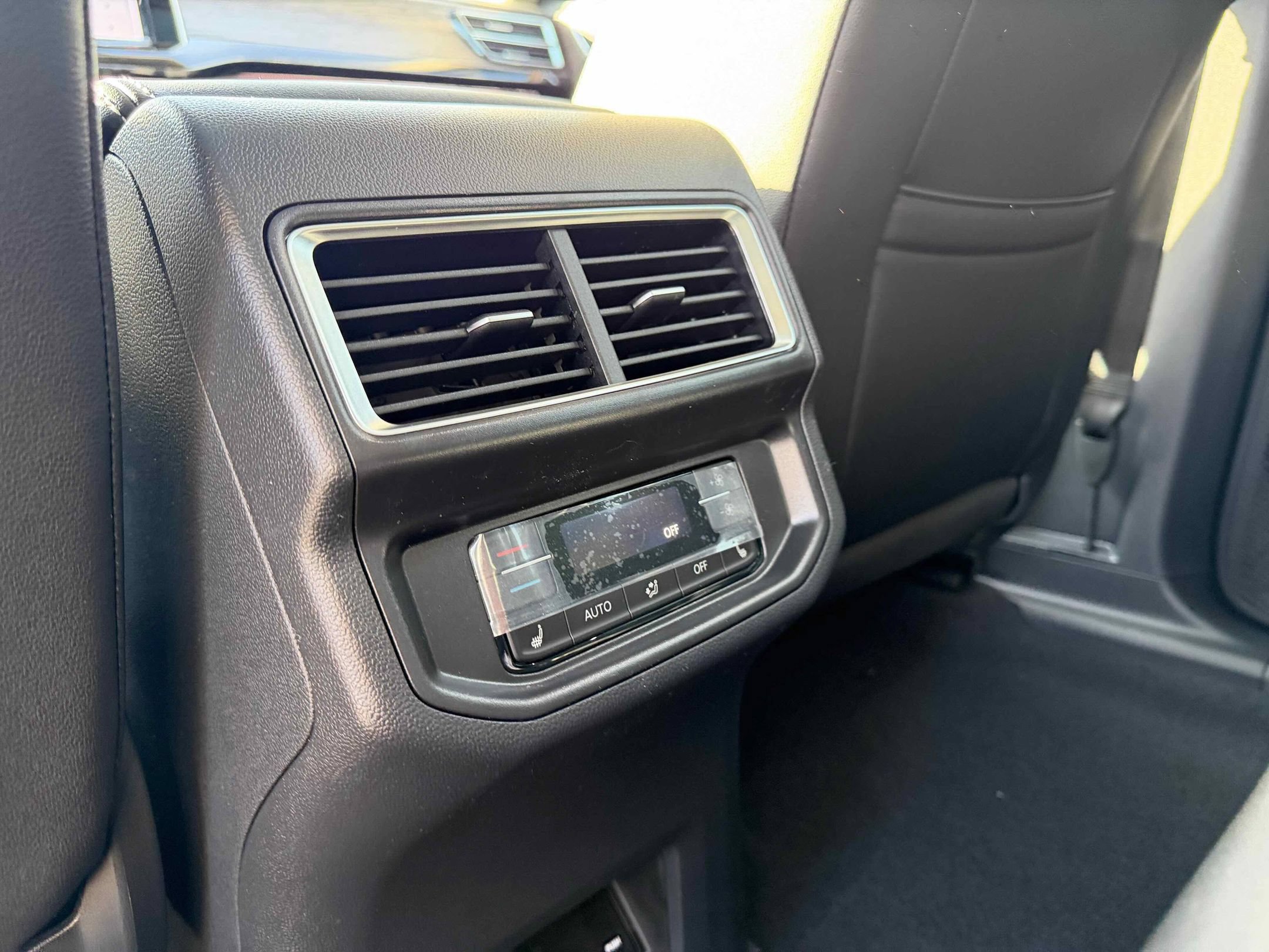 New 2026 Gray Volkswagen 2.0T SEL image 31