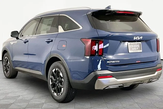 New 2026 Blue Kia S image 4