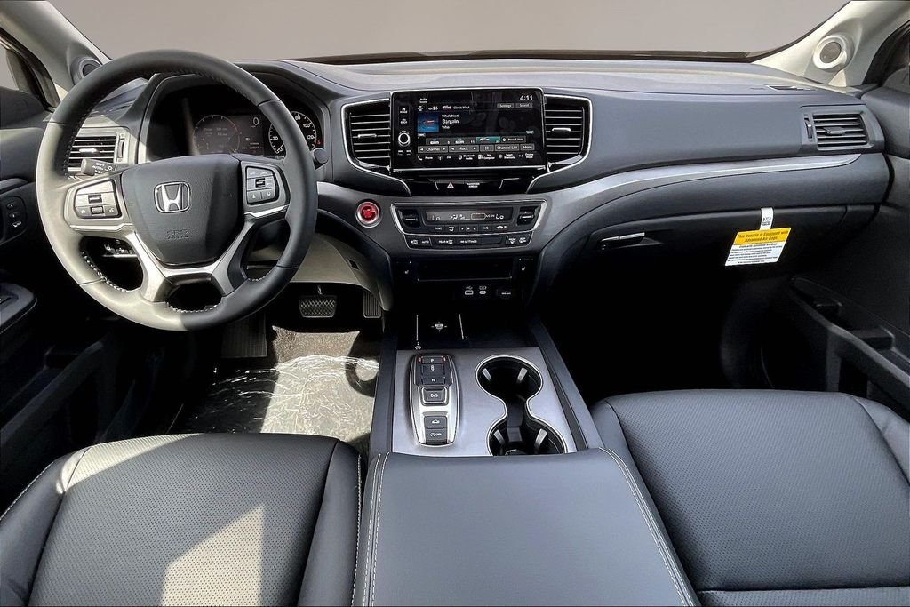 New 2026 Crystal Black Pearl Honda RTL image 5