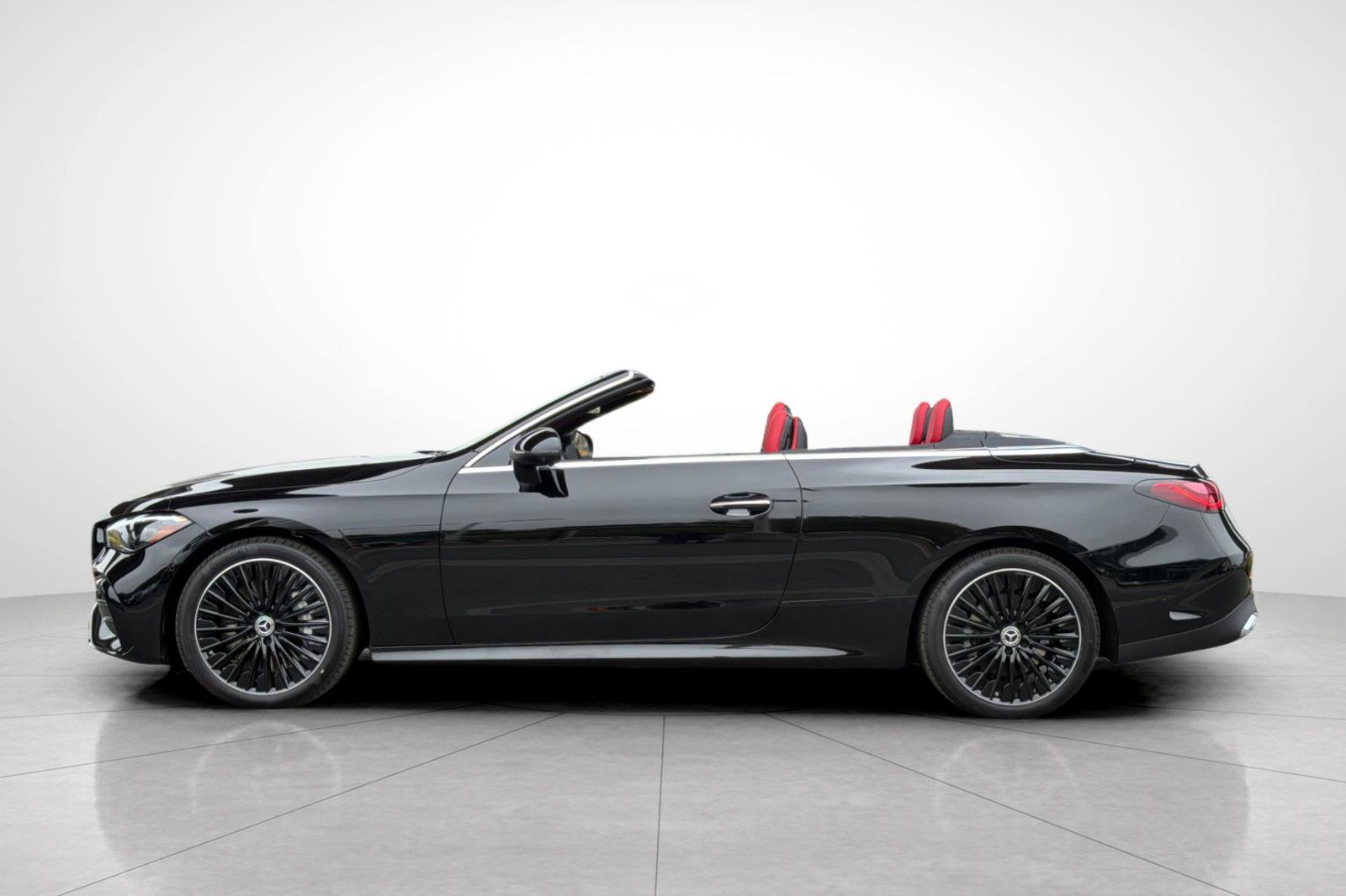 New 2026 Black Mercedes-Benz CLE 450 image 31