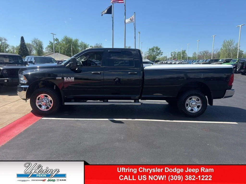 Used 2016 Brilliant Black Crystal Pearlcoat Ram Tradesman image 3