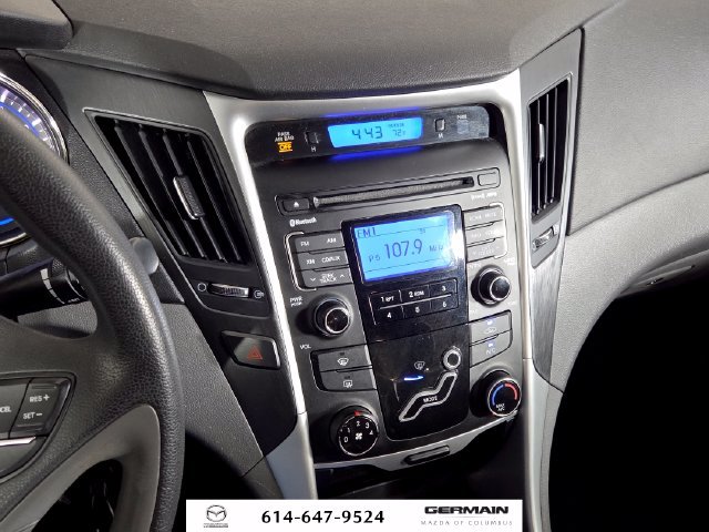 Used 2011 Blue Hyundai GLS image 26