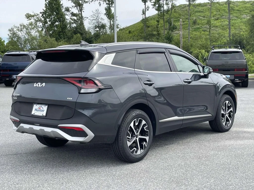 Used 2024 Gravity Gray Kia EX image 29