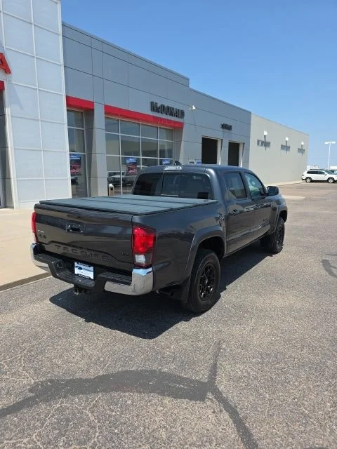 Used 2019 Gray Toyota SR5 image 5