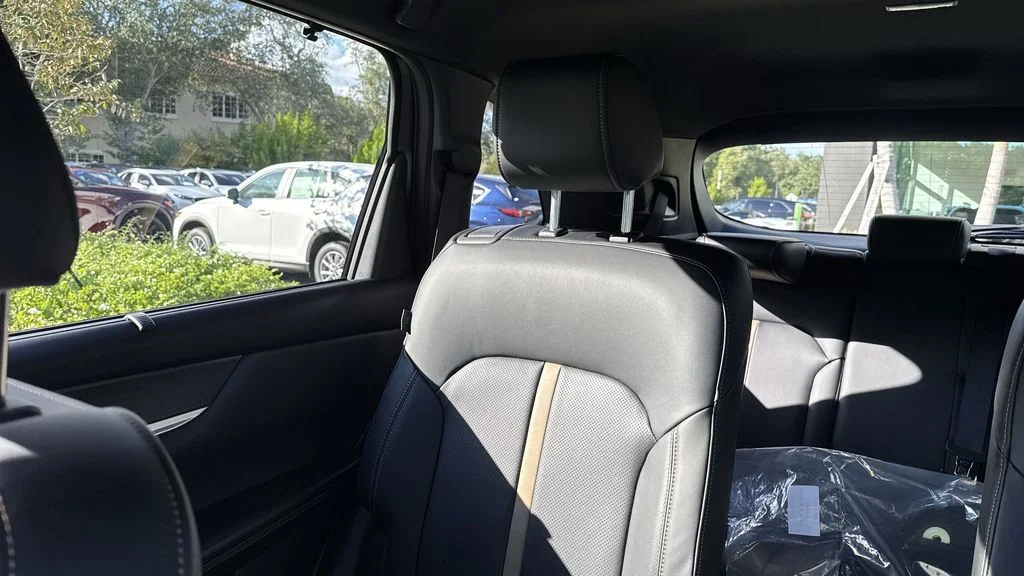 2026 Mazda CX-90 Premium Plus Package - Photo 17