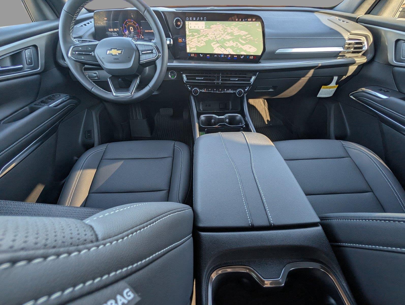 2027 Chevrolet Traverse LT - Photo 29