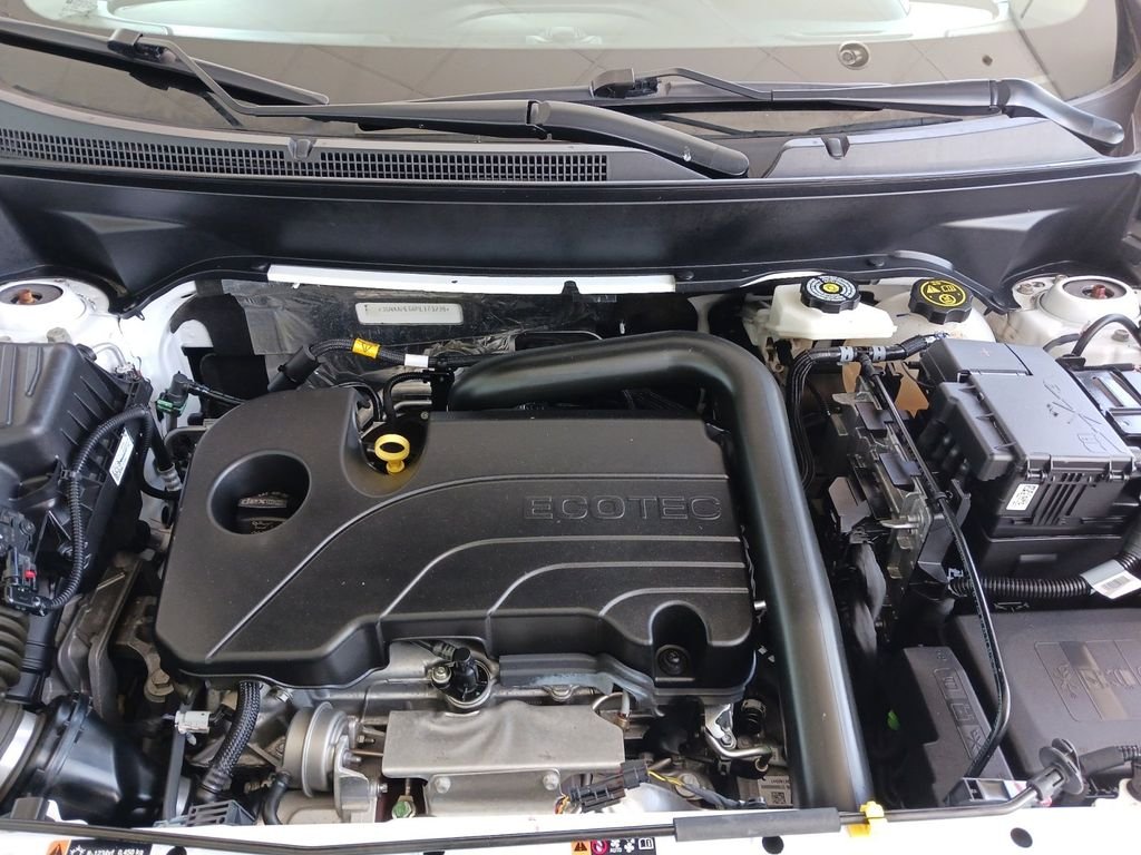 Used 2023 White Chevrolet LS image 14