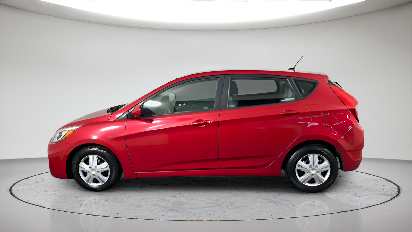 Used 2017 Red Hyundai SE image 6