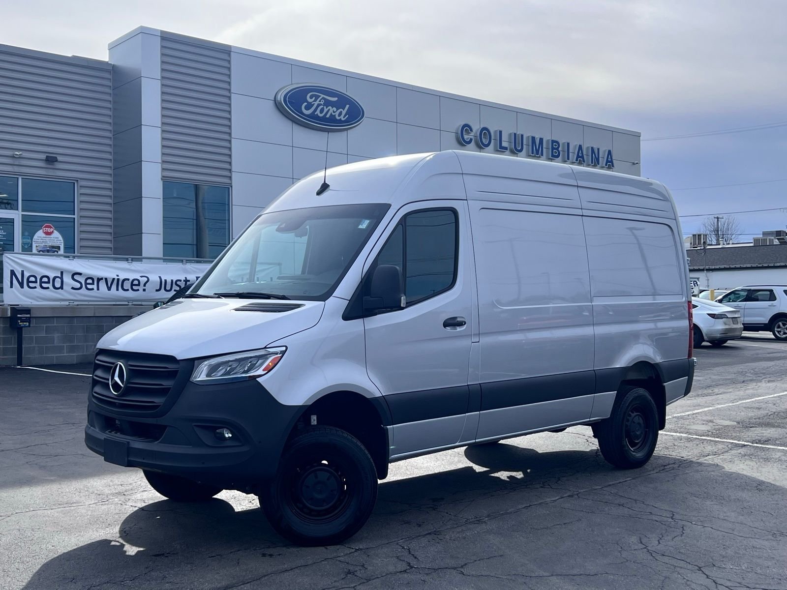 2024 Mercedes-Benz Sprinter Cargo Van