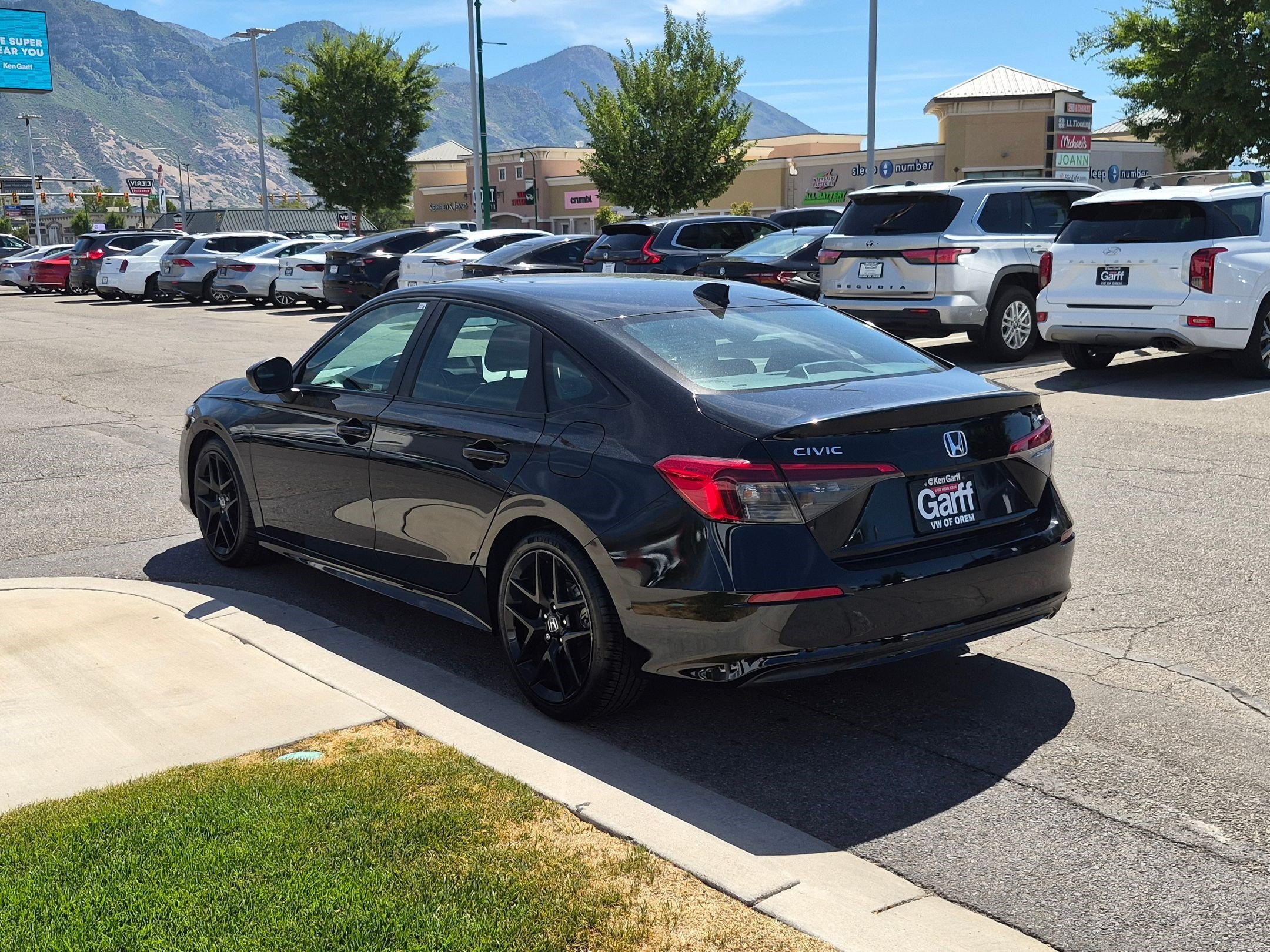Used 2023 Crystal Black Pearl Honda Sport image 5