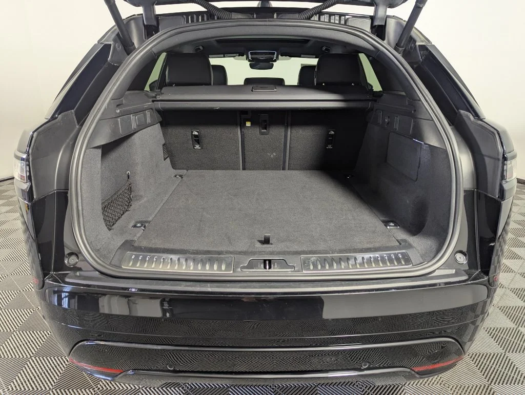 Certified Used 2025 Black Land Rover Dynamic SE image 14