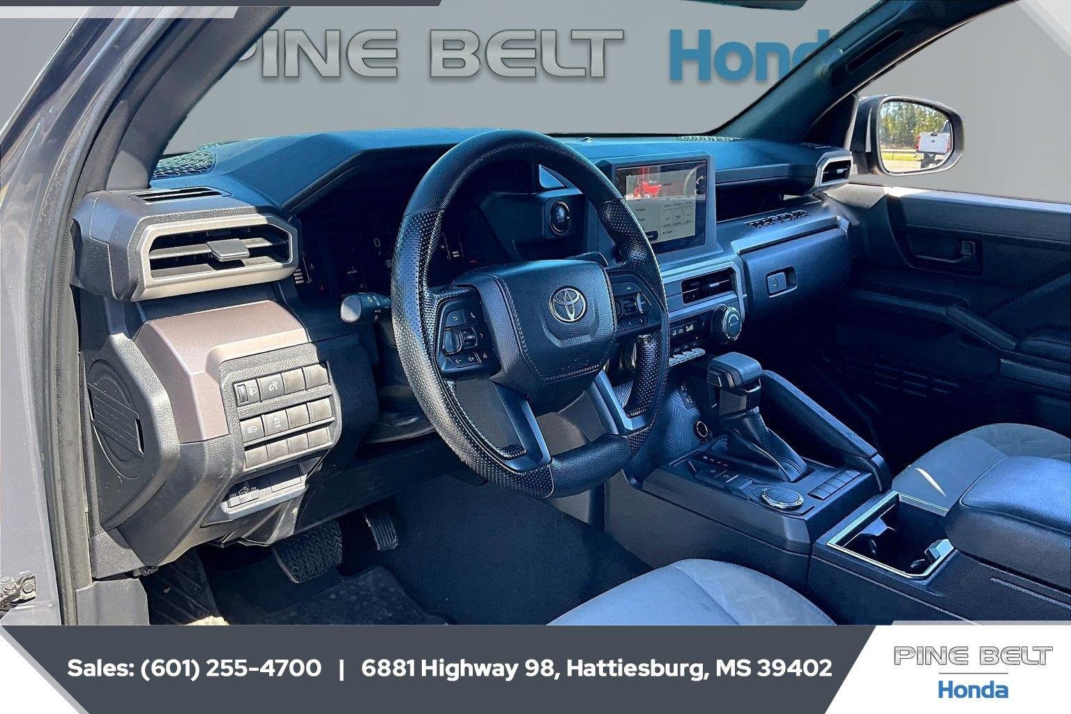 Used 2025 Underground Toyota SR5 image 12