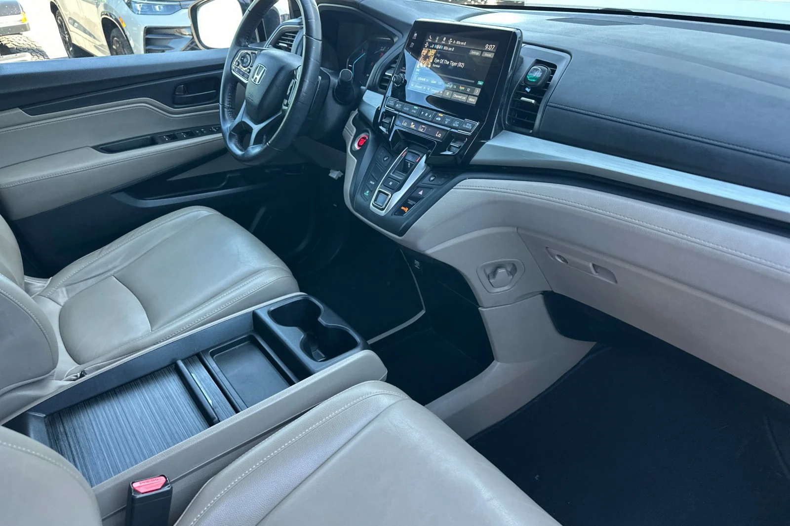 Used 2019 Red Honda EX-L image 17