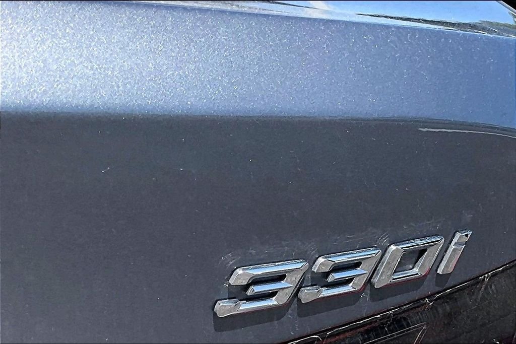 2026 BMW 3 Series 330i - Photo 19