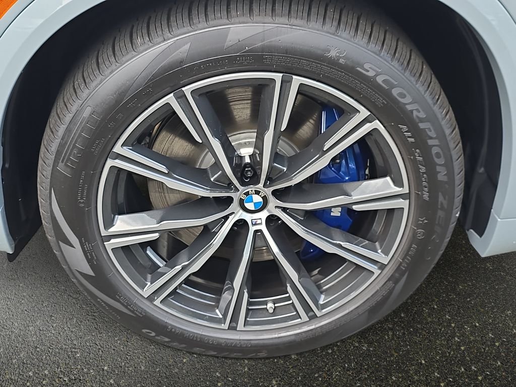 New 2026 Brooklyn Grey Metallic BMW xDrive50e image 34