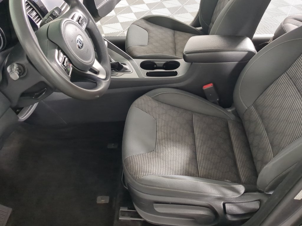 Used 2017 Metal Stream Kia LX image 12