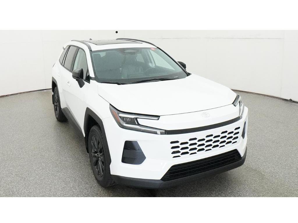 New 2026 Ice Toyota XLE Premium image 14
