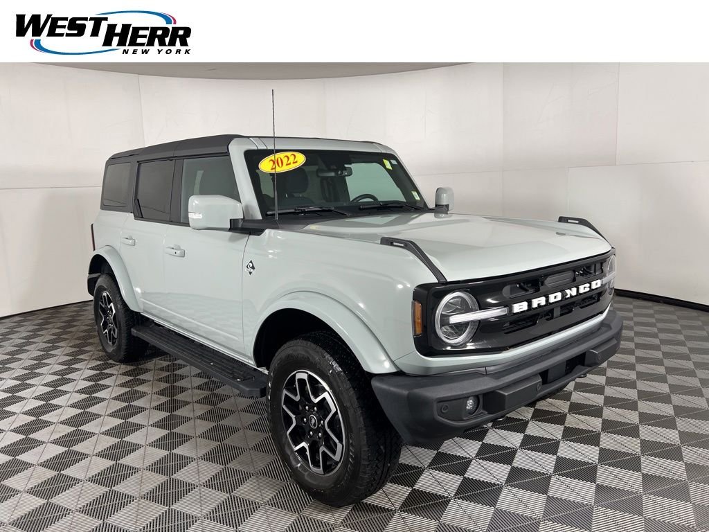 2022 Ford Bronco Outer Banks 4x4's photo