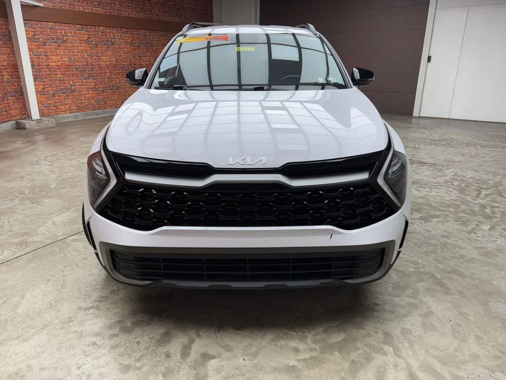 Used 2023 White Pearl Kia X-Line image 7