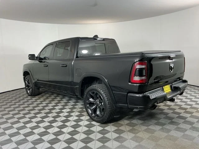 Used 2024 Diamond Black Ram Limited image 6