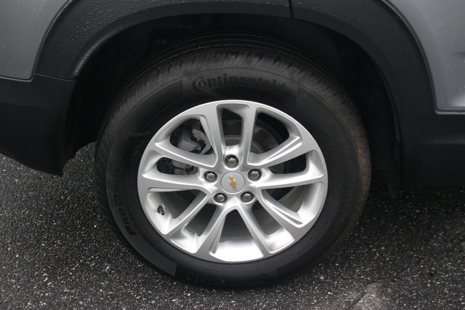 Used 2024 Sterling Gray Metallic Chevrolet LS image 33