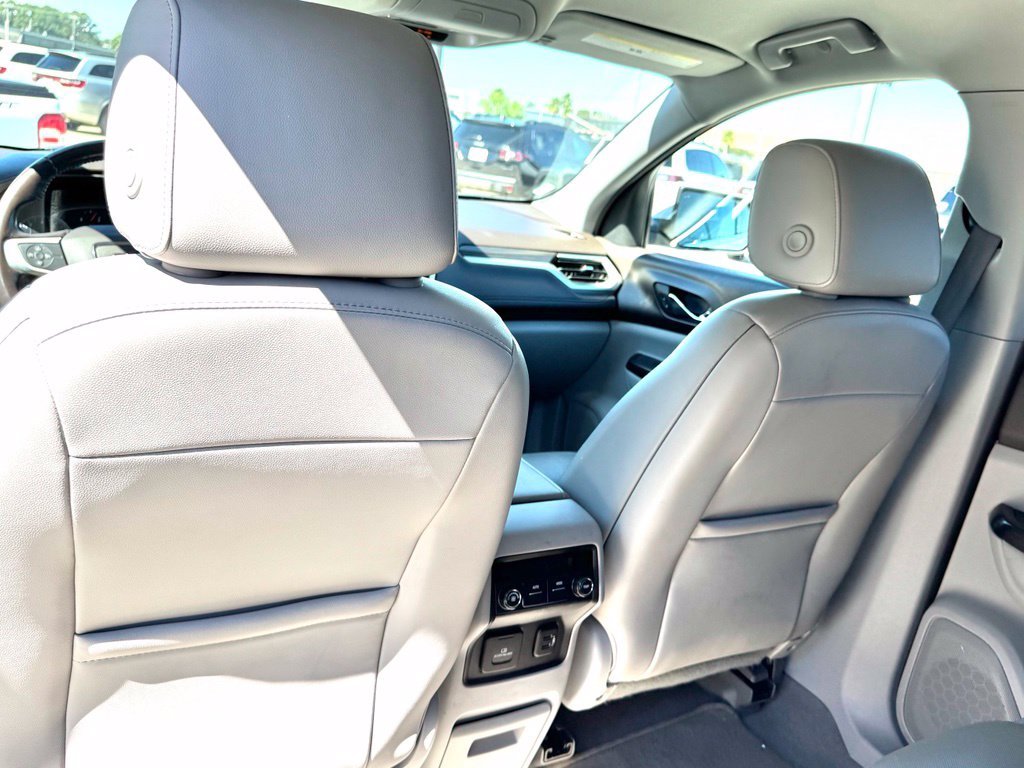 Used 2018 White GMC SLT-1 image 14
