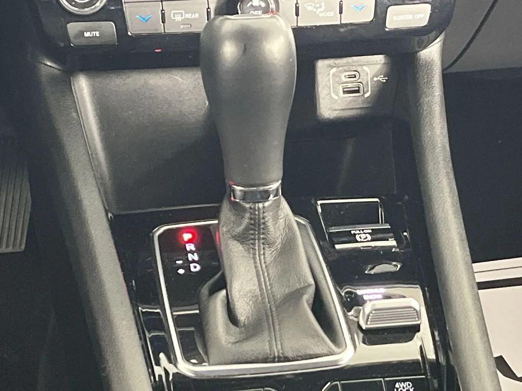 Used 2023 Gray Jeep Limited image 22
