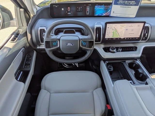New 2027 Agate Black Metallic Ford Active image 18