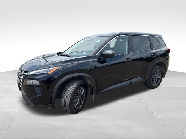 Certified Used 2025 Black Nissan S image 4