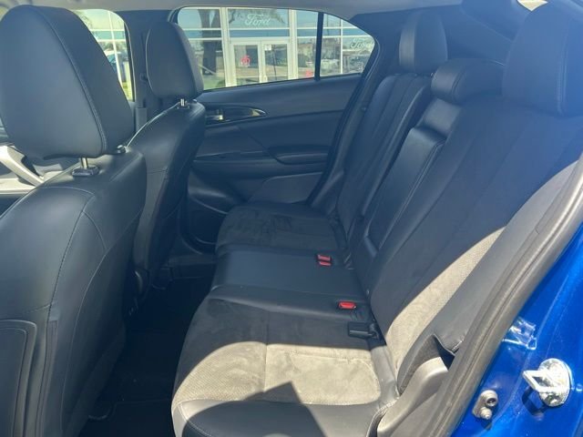 Used 2024 Blue Mitsubishi SE image 22
