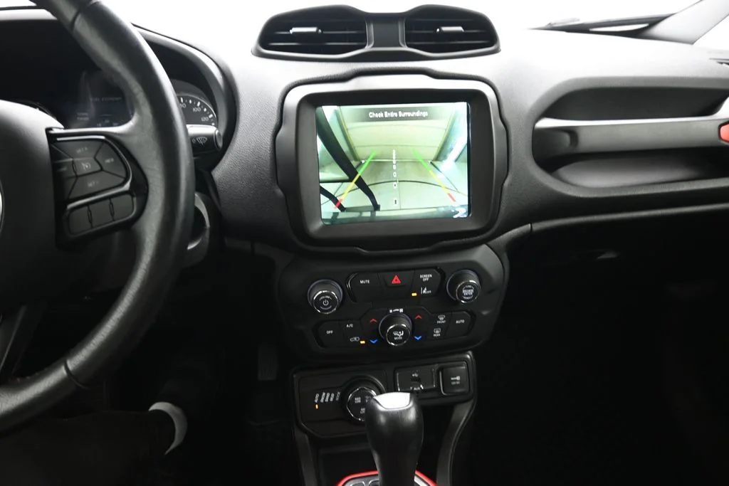 Used 2022 Graphite Gray Jeep Trailhawk image 25