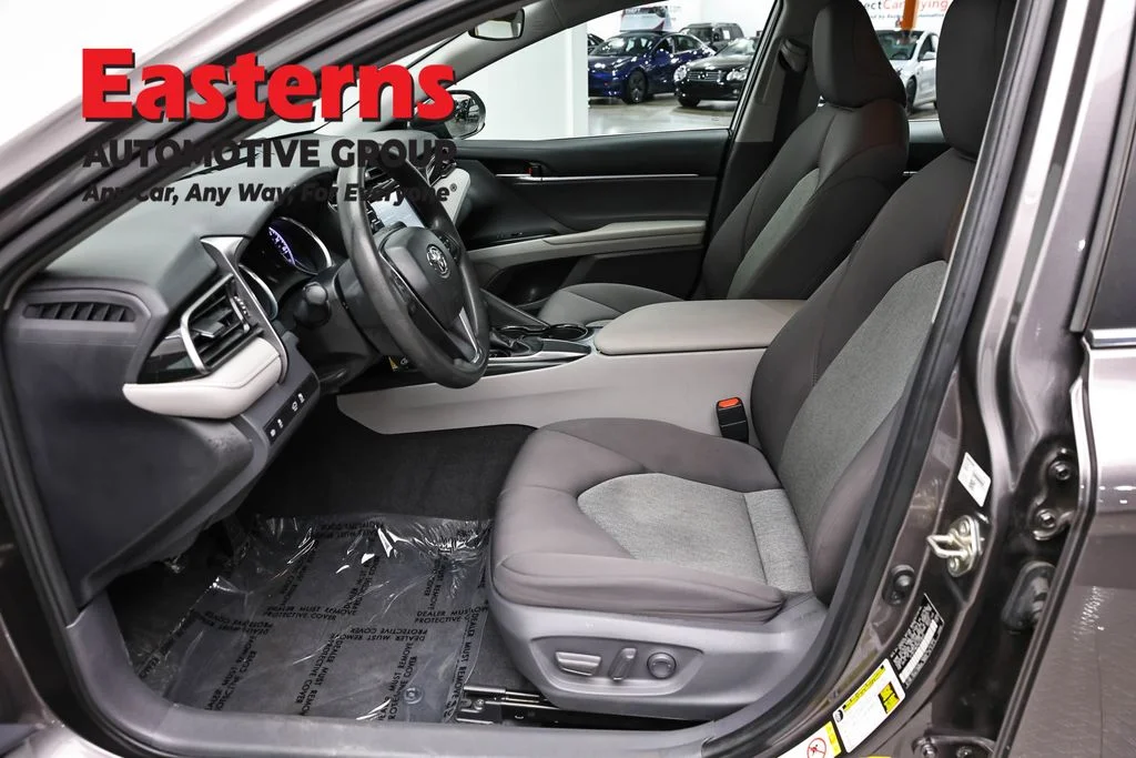 Used 2019 Gray Toyota LE image 13