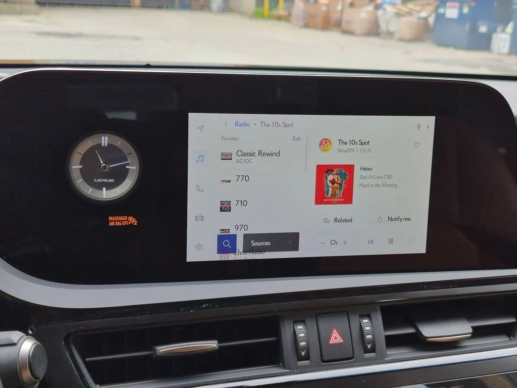 Used 2024 Black Lexus 350 image 18