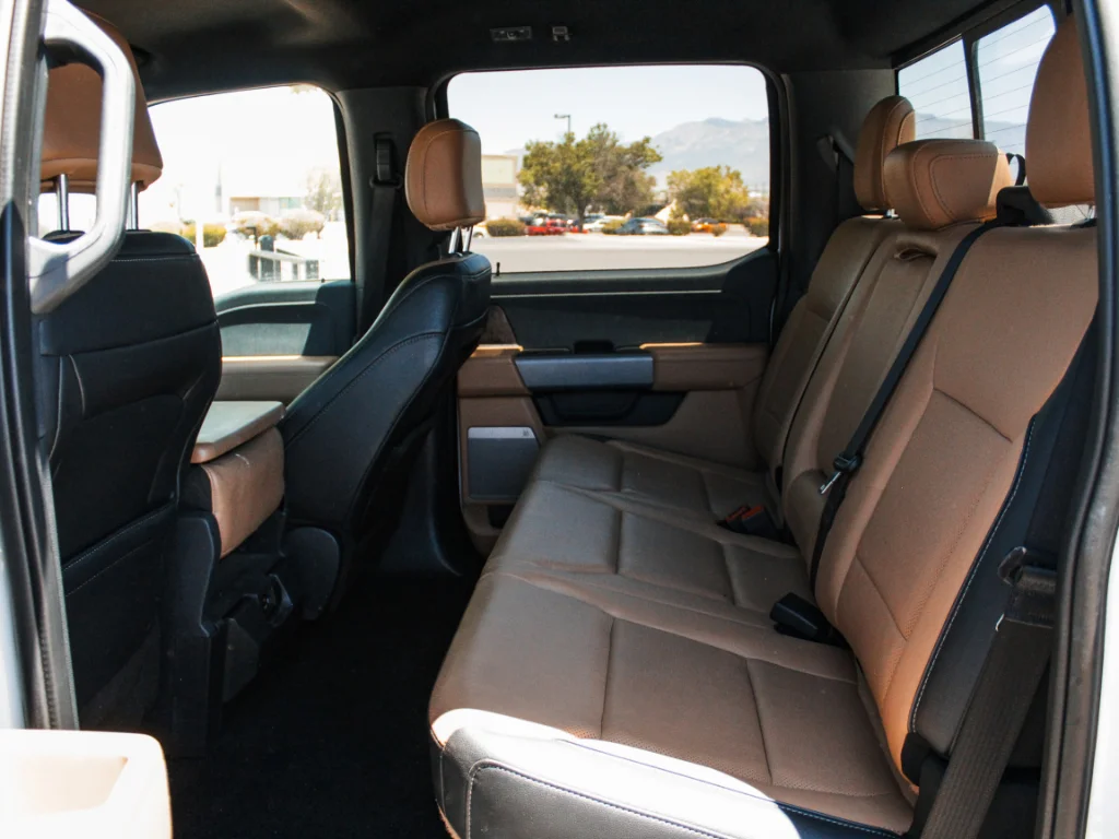 Used 2022 Oxford White Ford LARIAT image 24
