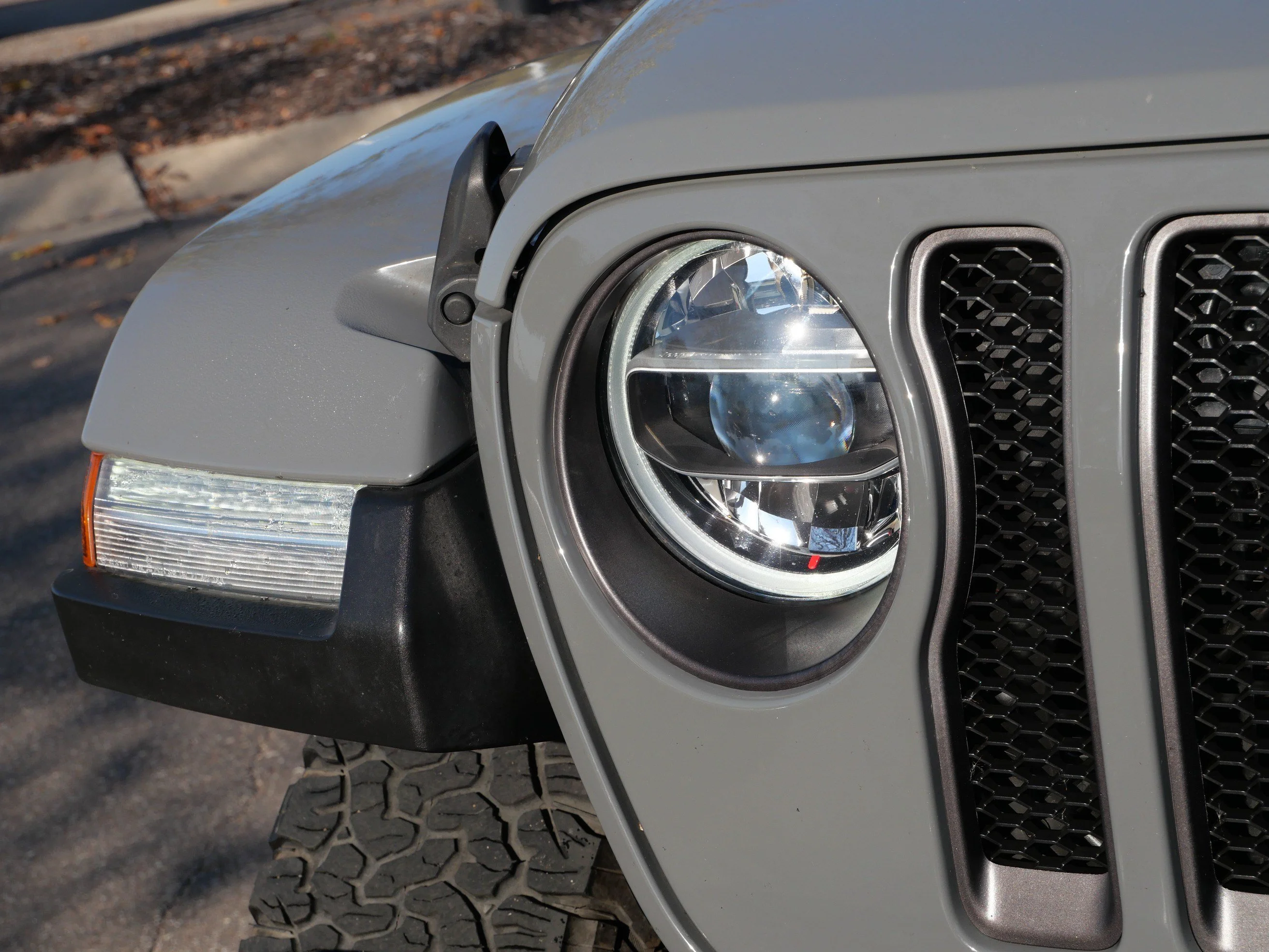 Used 2022 Sting-Gray Clearcoat Jeep Unlimited Rubicon image 16