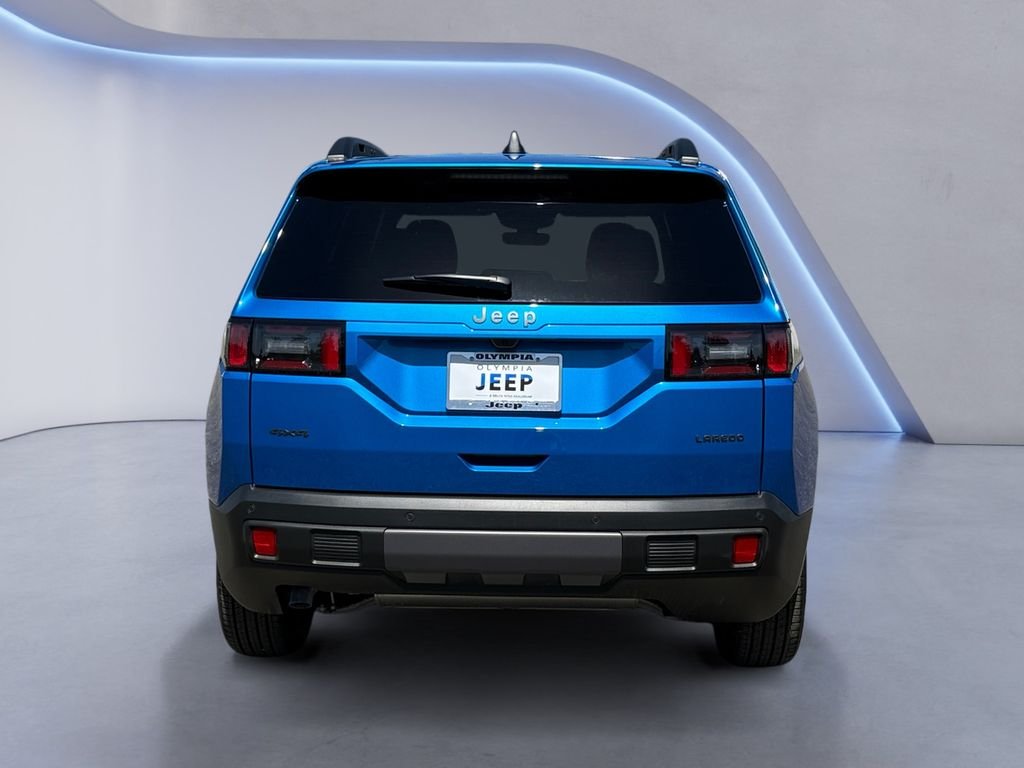 New 2026 Hydro Blue Pearl-Coat Exterior Paint Jeep Laredo image 4