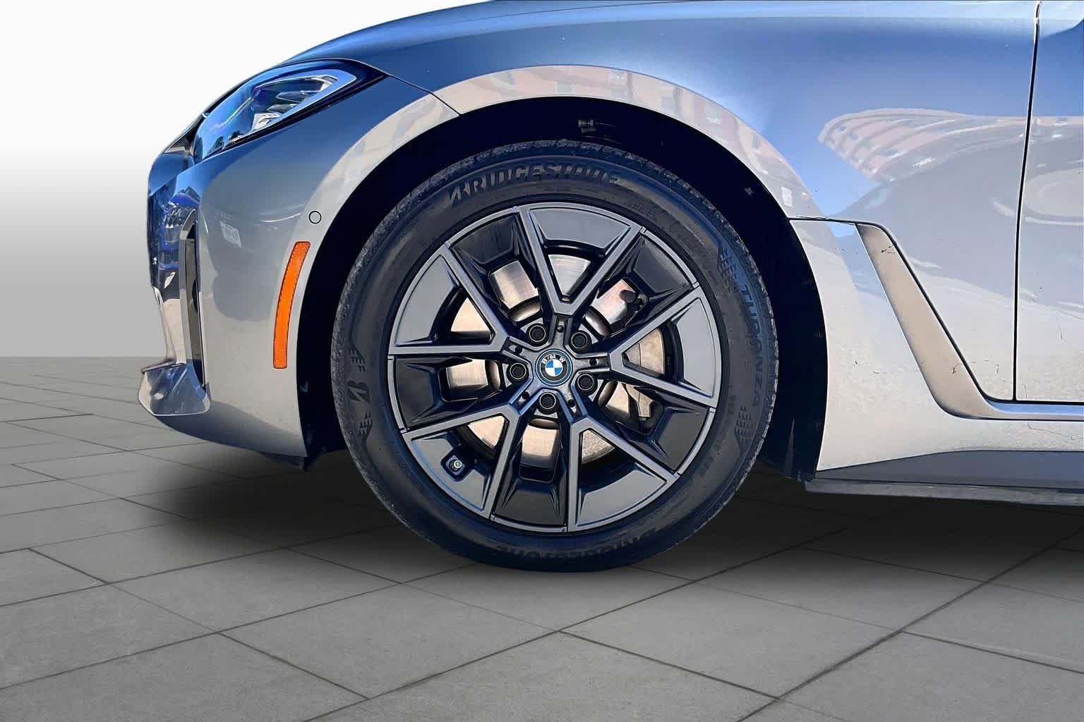 Used 2024 Skyscraper Grey Metallic BMW eDrive40 image 10