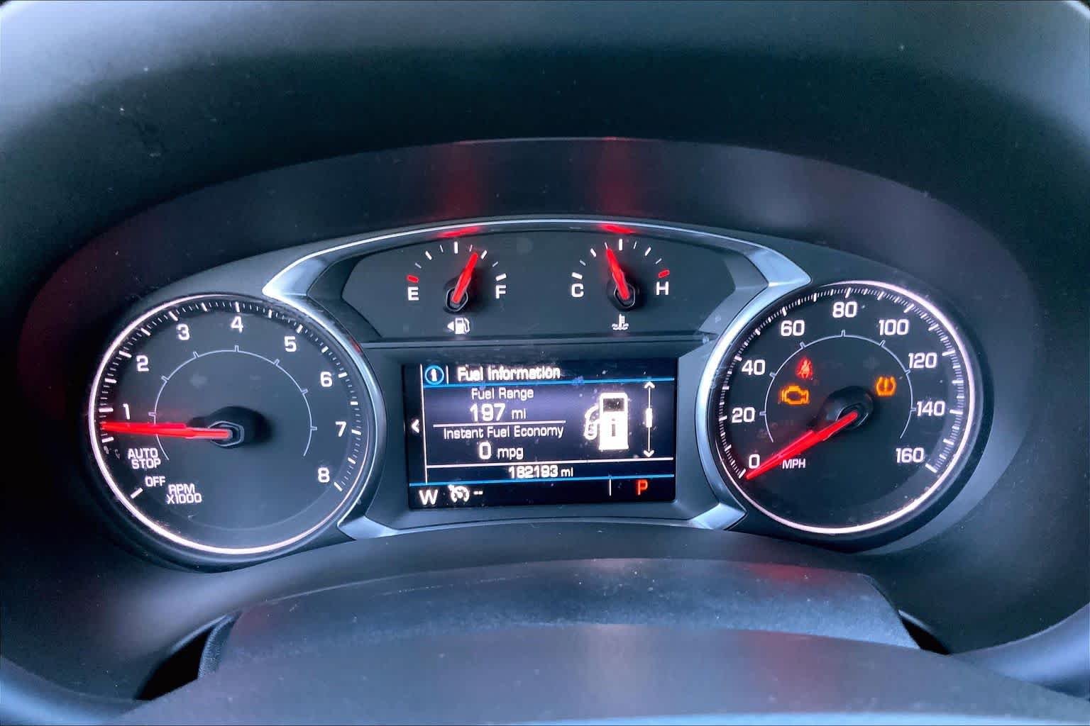 Used 2018 Quicksilver Metallic GMC SLT image 25