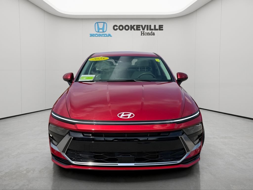 Used 2025 Ultimate red Hyundai SEL image 7