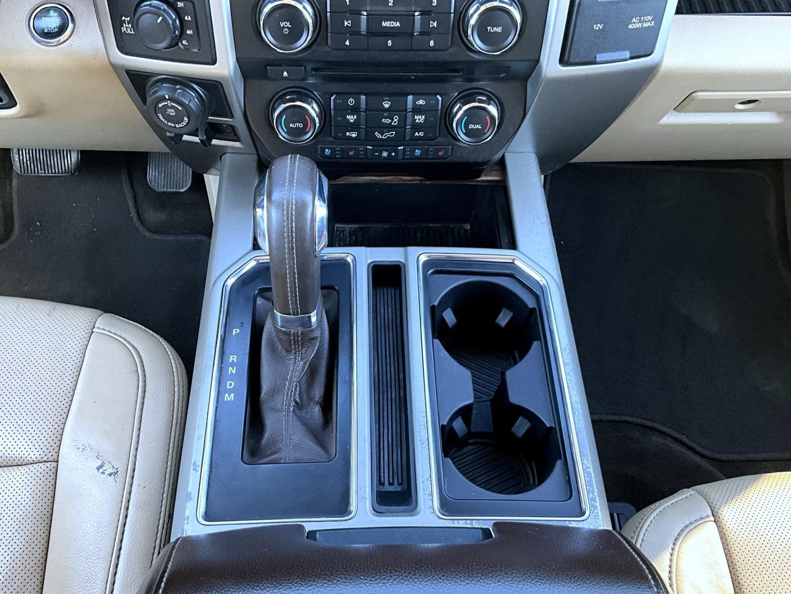 Used 2018 White Ford Lariat image 15