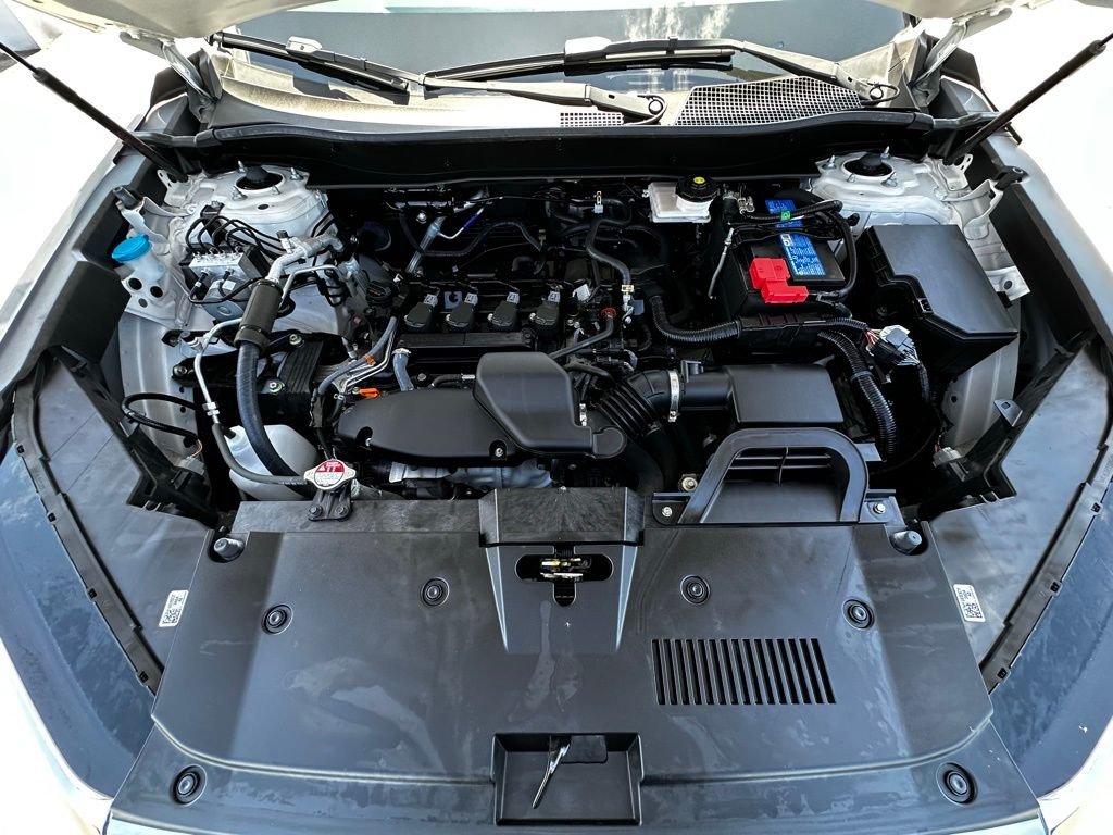 Used 2023 White Honda EX image 20